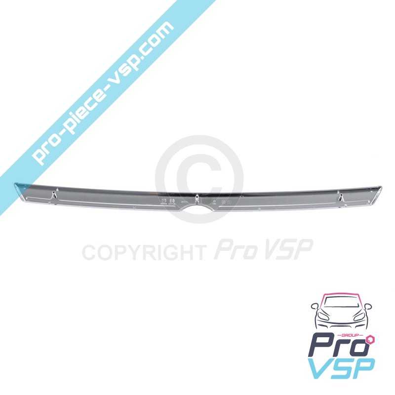 Chrome grille