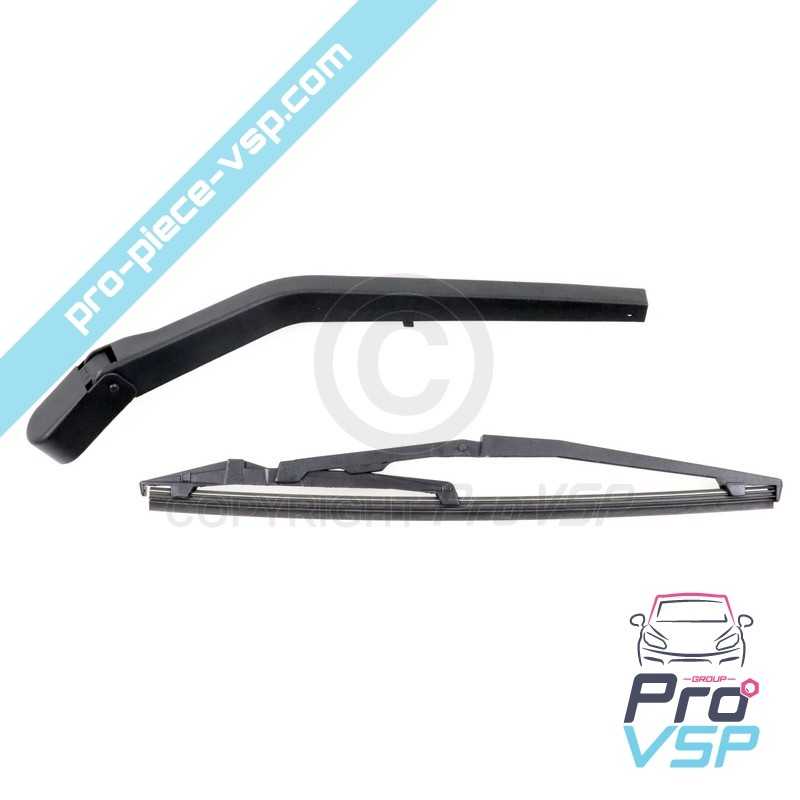 Rear ice wiper arms