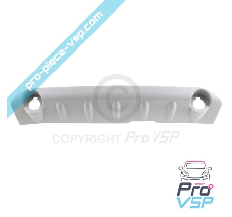 Trim trasero central