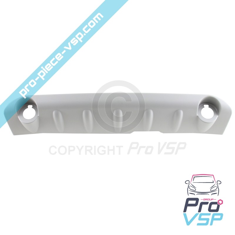 Trim trasero central