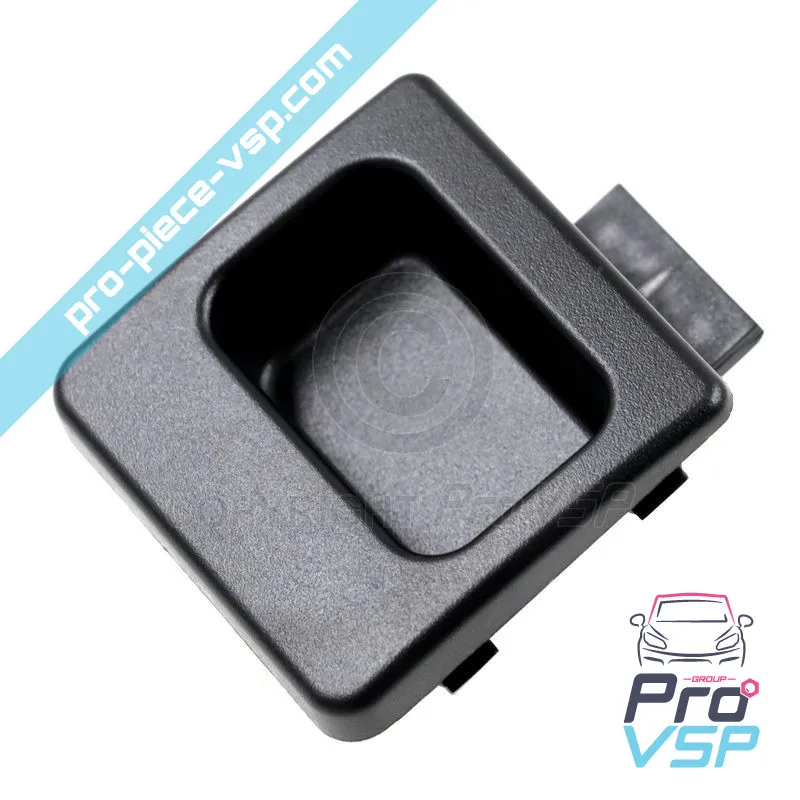 Glove box lock for Aixam