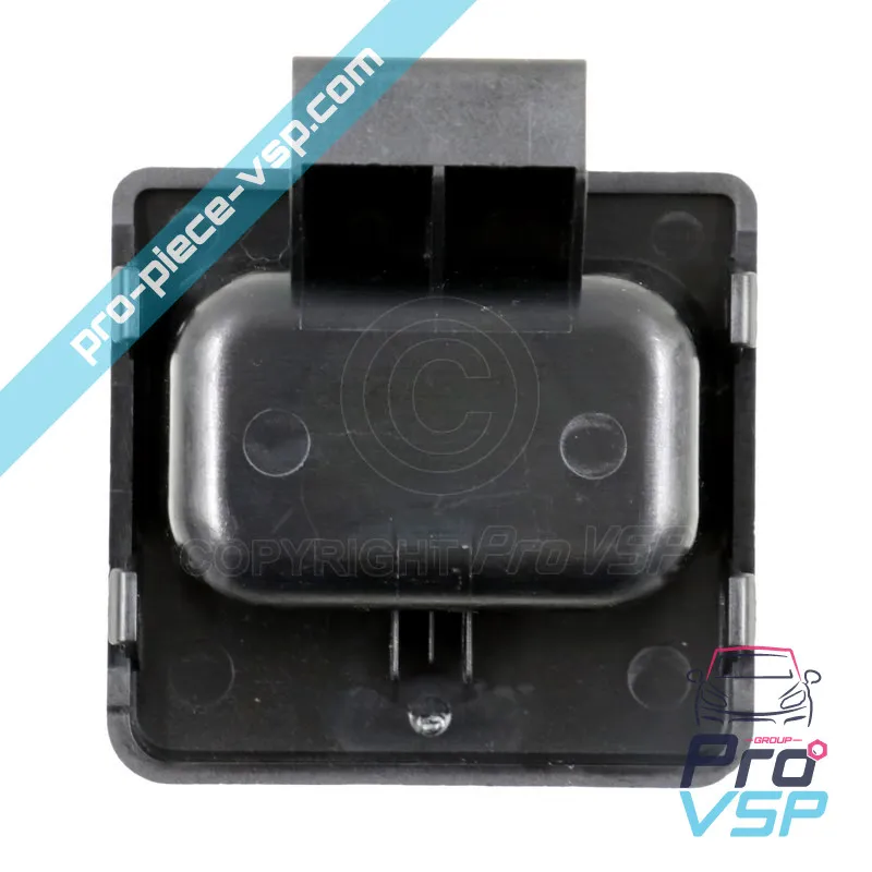 Glove box lock for Aixam