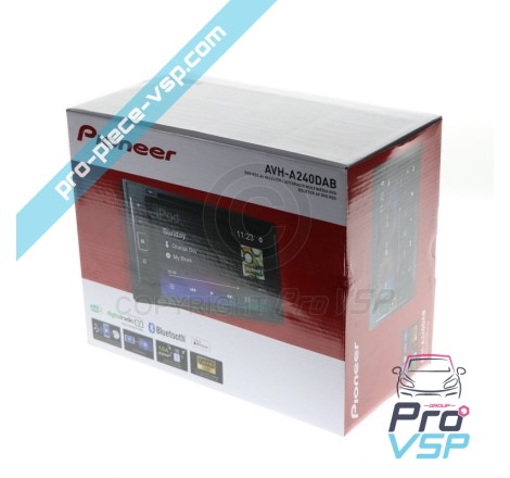 Multimedia car radio
