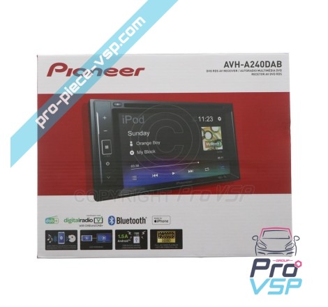 Multimedia car radio