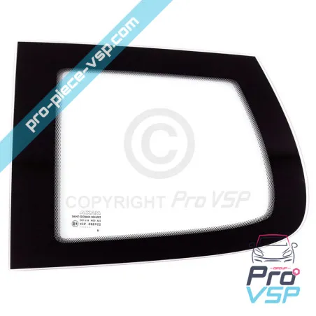 Lasi Castode jätti väritöntä aixam roadline