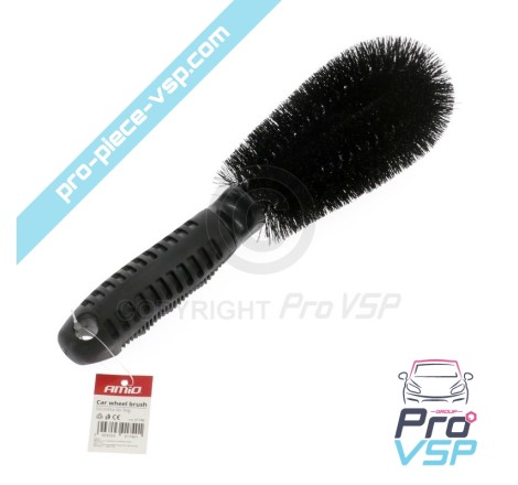 Rim brush