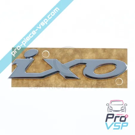 Fließheck-Logo für Ligier ixo