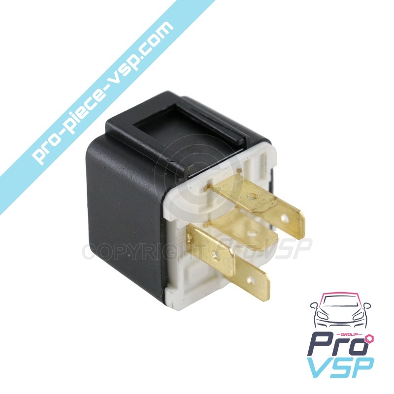 Relè nero a 5 pin