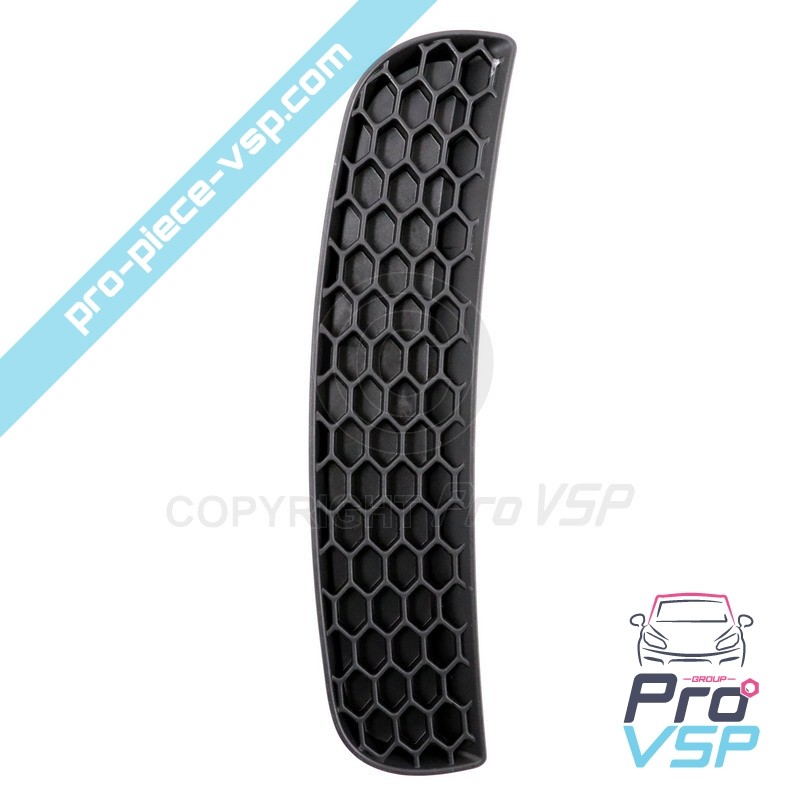 Left grid of rear bumper