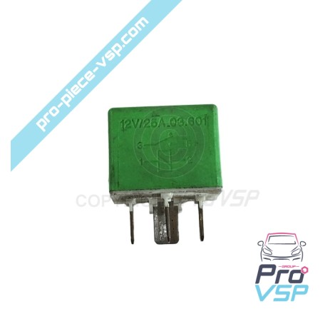 Relè verde a 4 pin