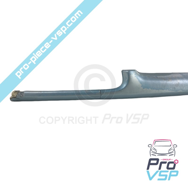 Front bumper baguette