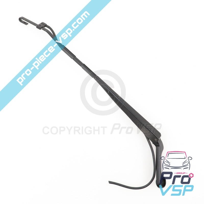 Front wiper arm