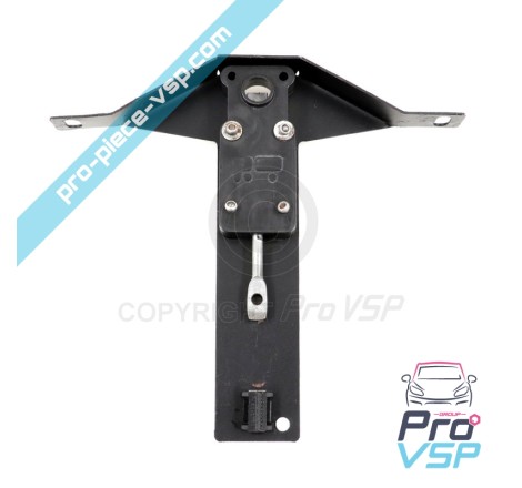 Tailgate lock