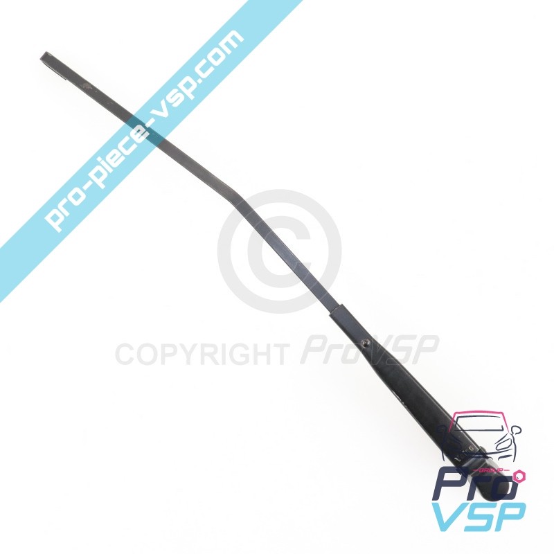 Front wiper arm