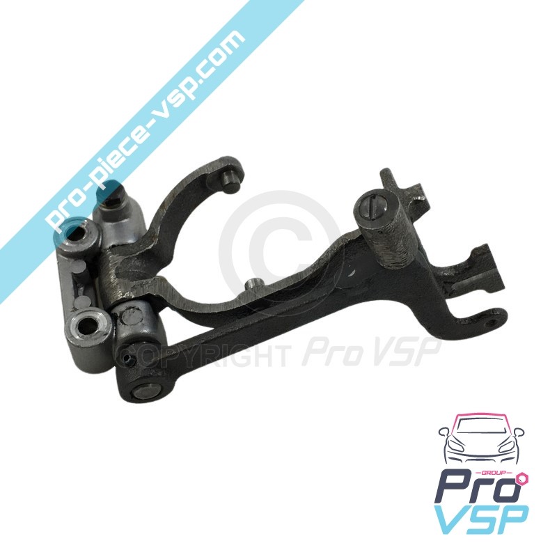 Regulator lever