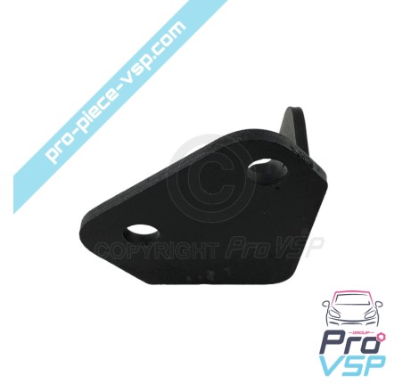 Front engine holder right