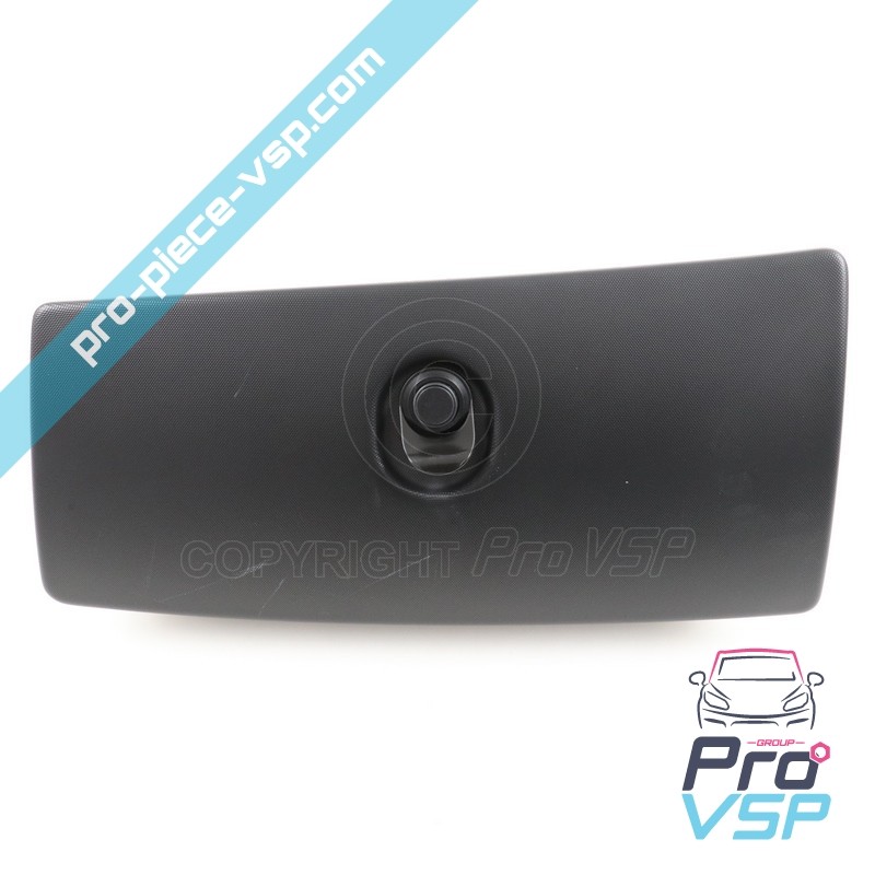 Glove box