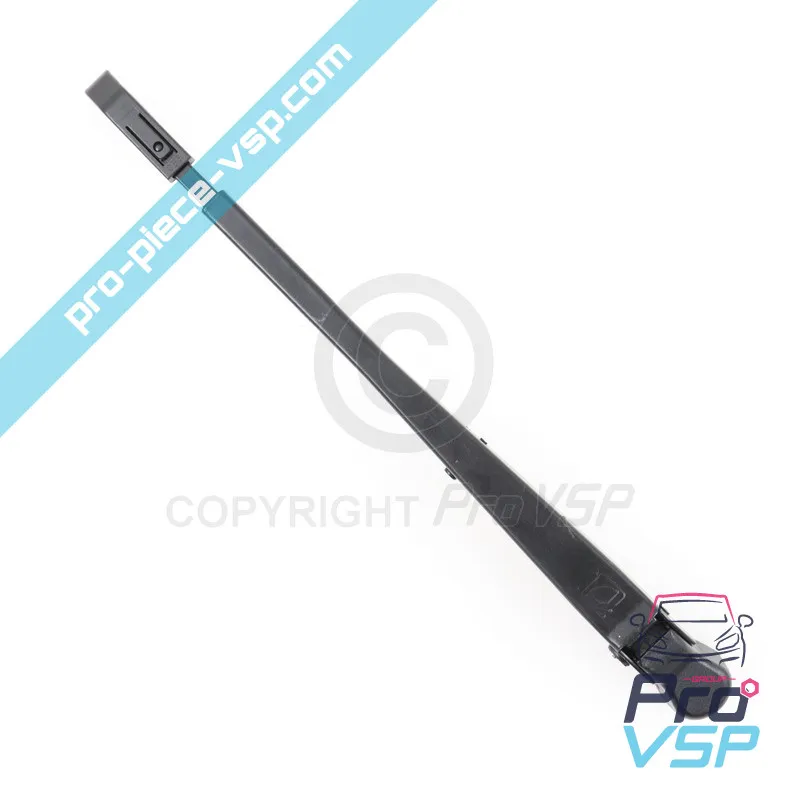 Rear wiper arm