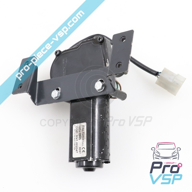Rear wiper motor