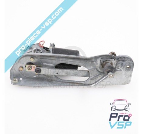 Front wiper motor