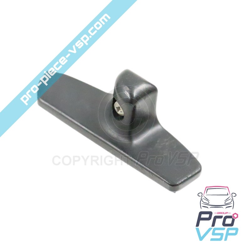 Right outer door handle