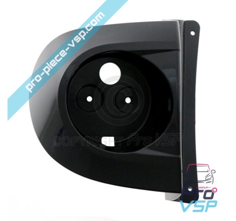 Left rear light hubcap