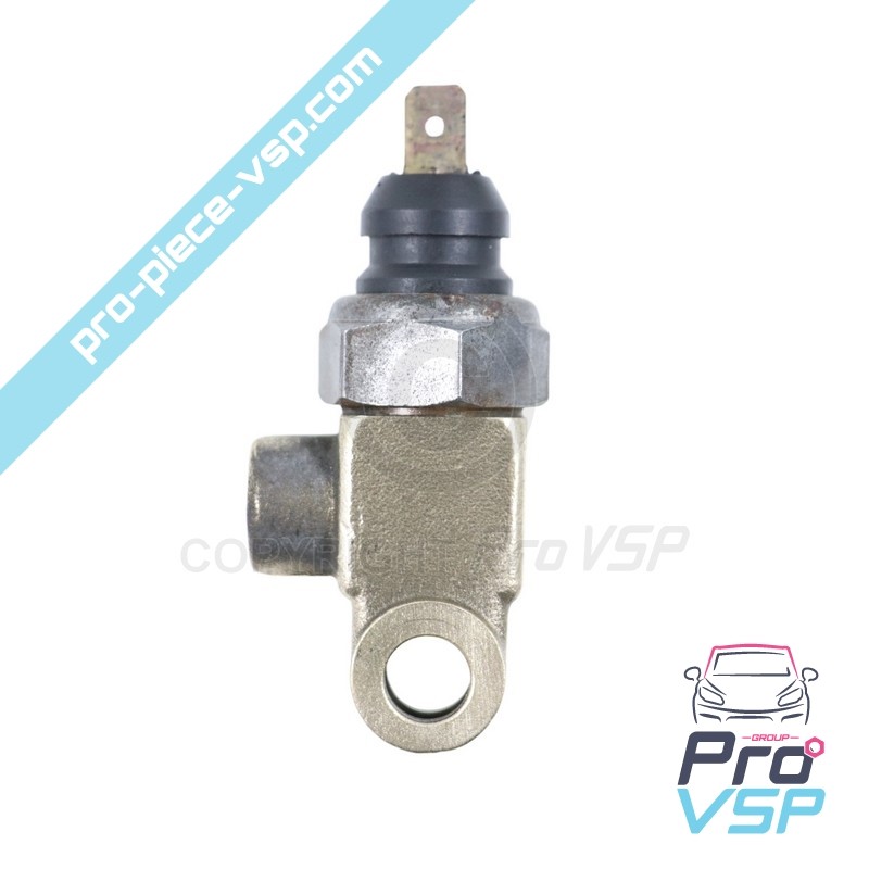 Oil pressure sensor