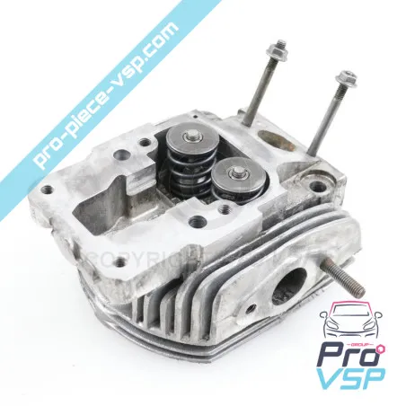 Capul cilindric folosit pentru motor Lombardini cilindru unic