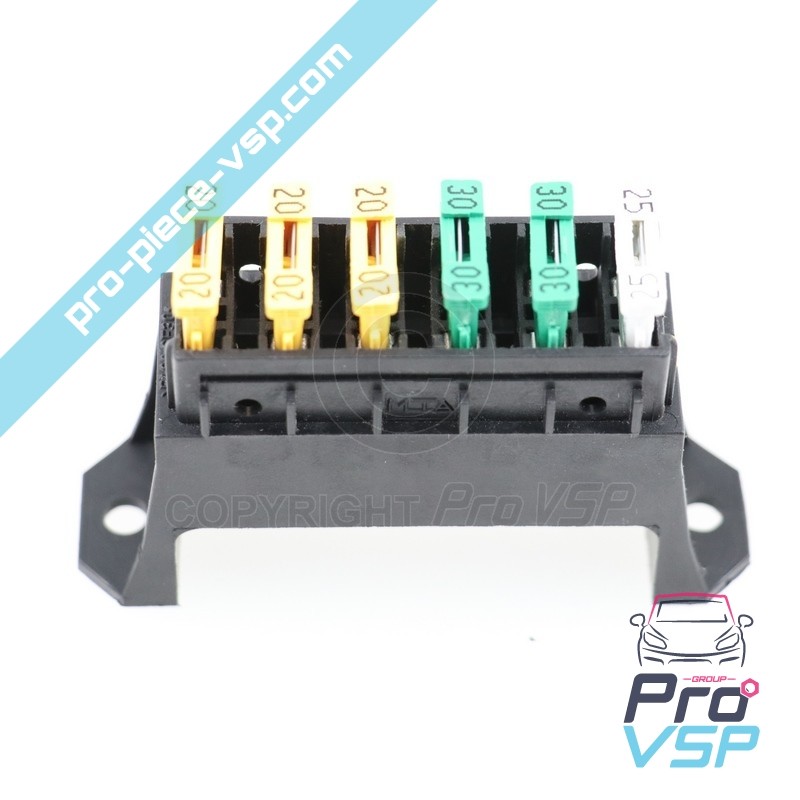 Fuse holder