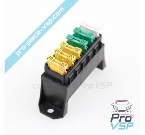 Fuse holder