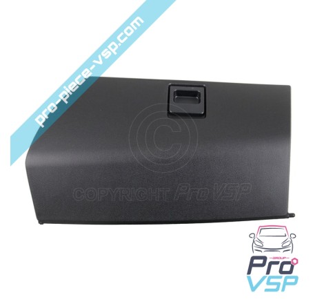 Glove box