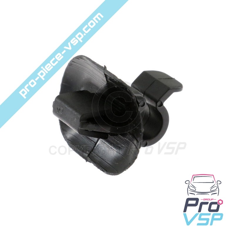 Capot rod fixing