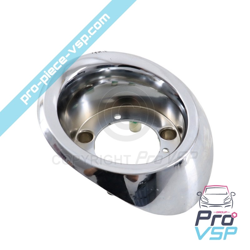 Chrome rear light hubcap...