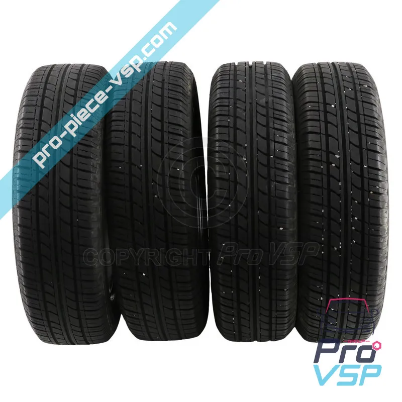 Pack-Felgen + Gebrauchte Reifen für Microcar Mgo 2 Highland M8