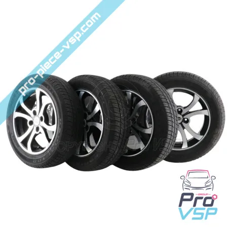 Pack-Felgen + Gebrauchte Reifen für Microcar Mgo 2 Highland M8