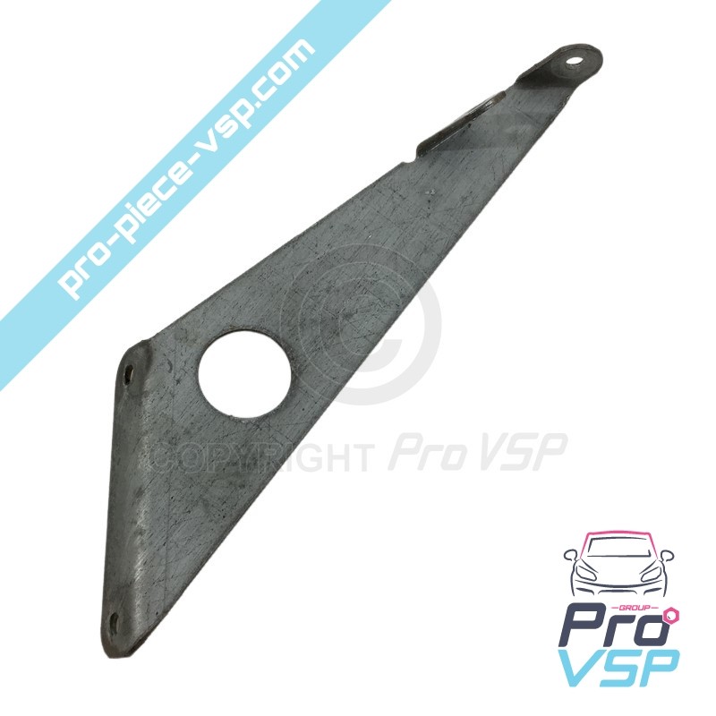 Radiator upper support