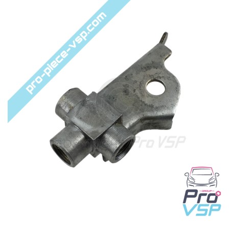 Rear brake tee