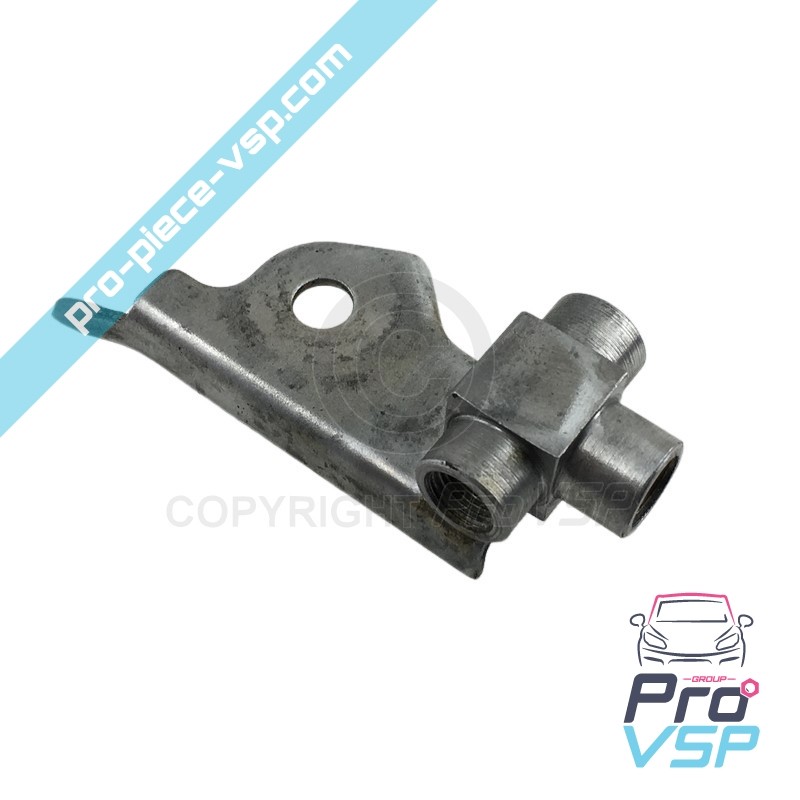 Rear brake tee