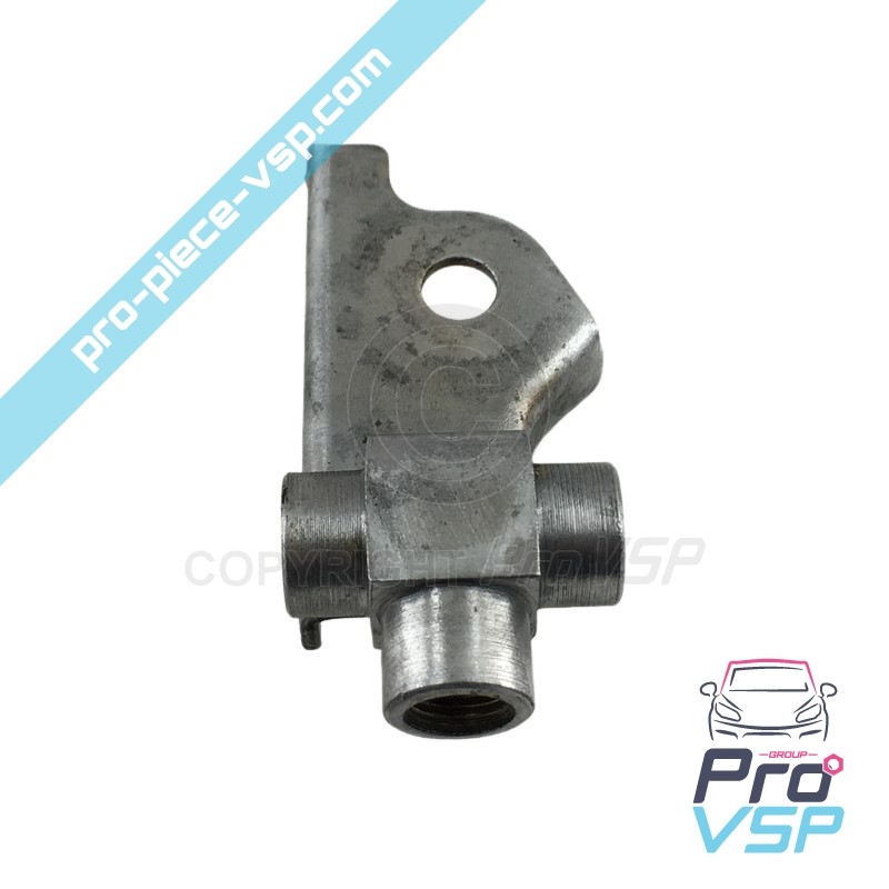 Rear brake tee