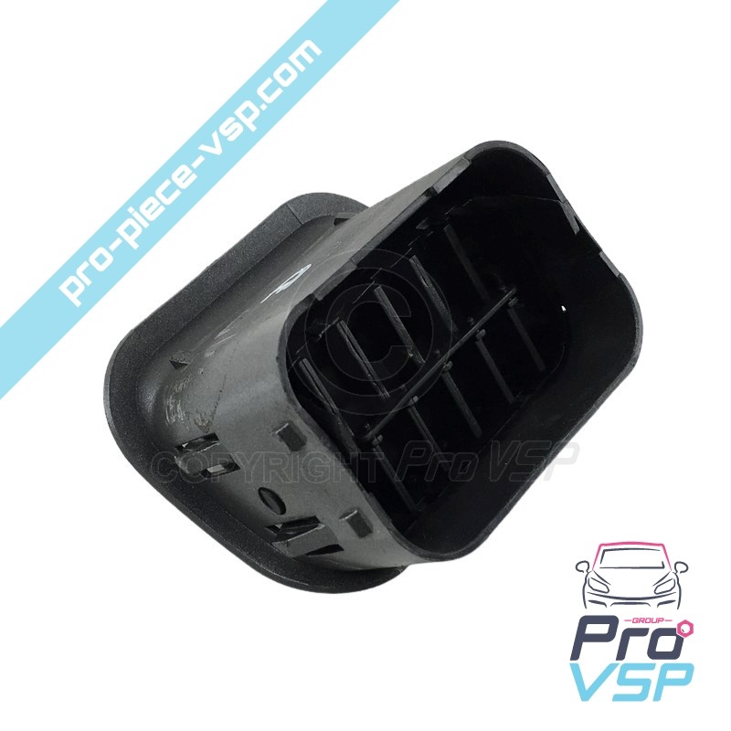 Right side aerator