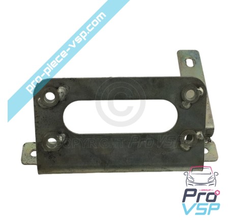 Front wiper motor mount