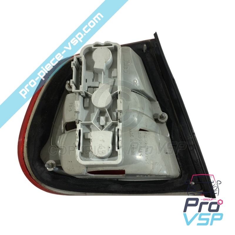 Right taillight