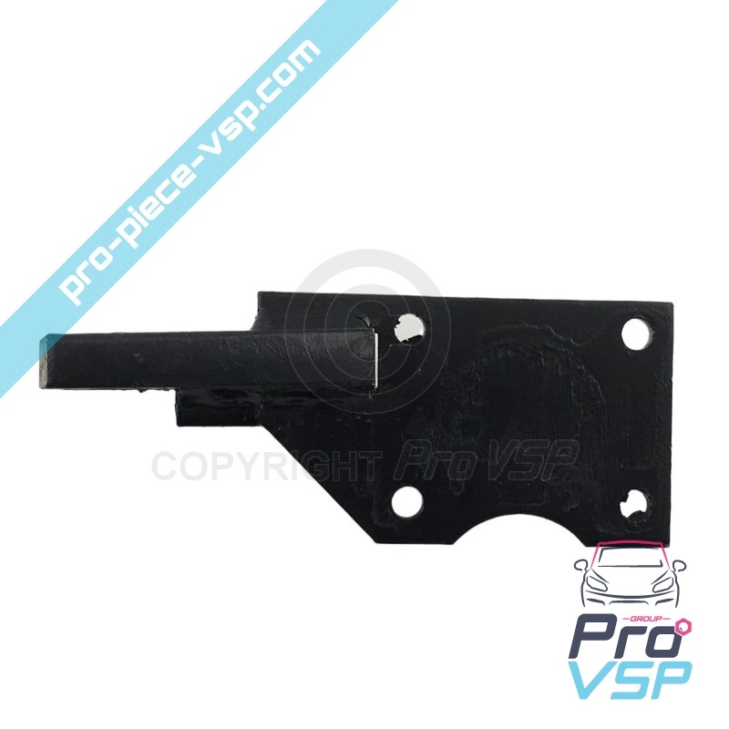 Steering pivot front left