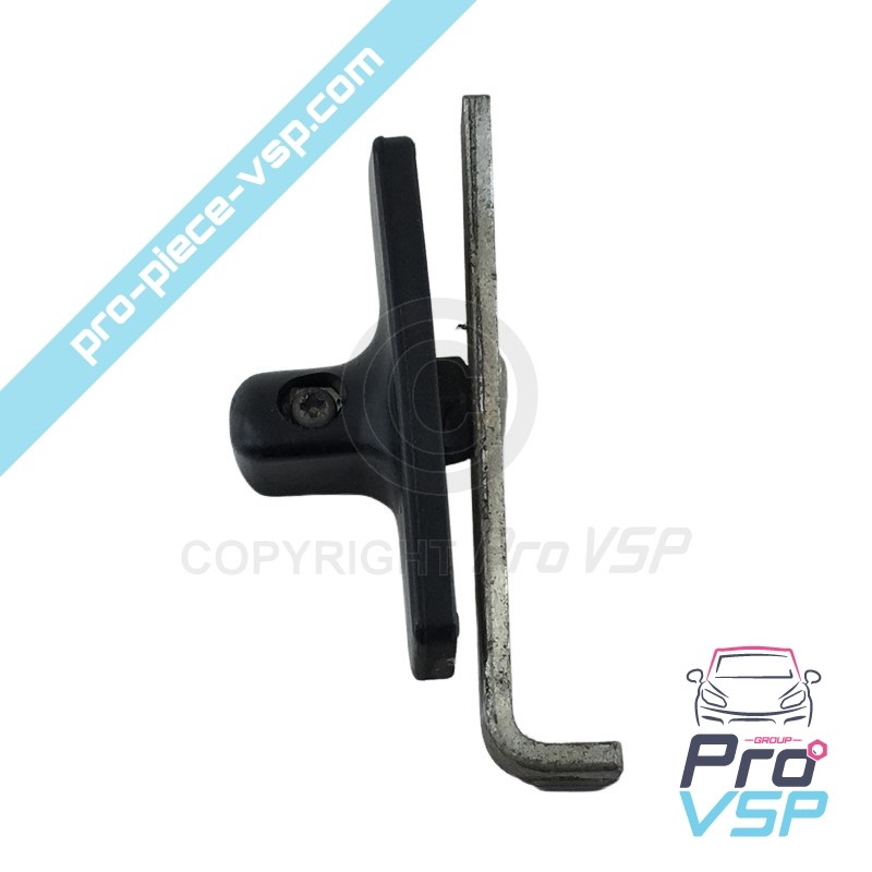 Left outer door handle