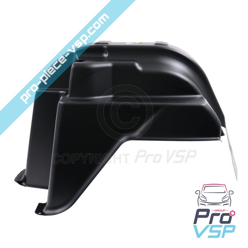 Left rear wheel passage
