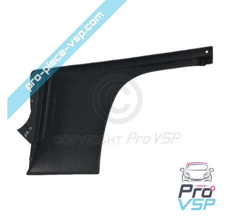 Right rear wing
