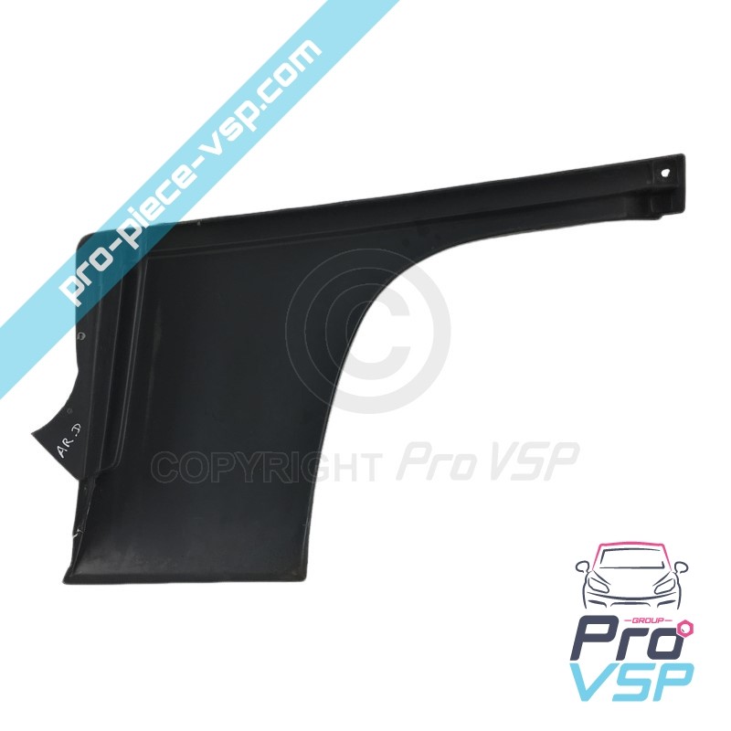Right rear wing