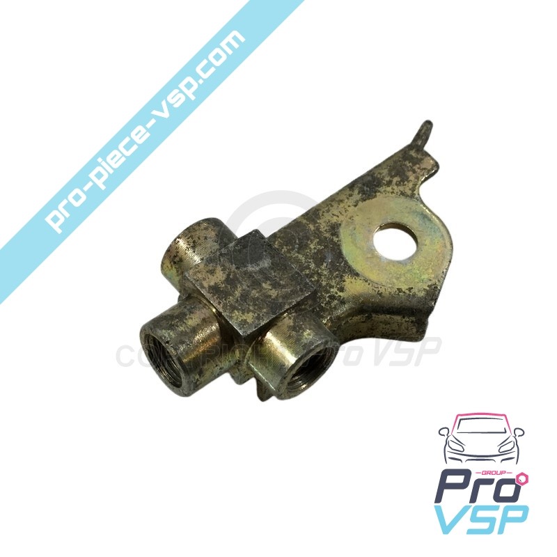 Rear brake tee
