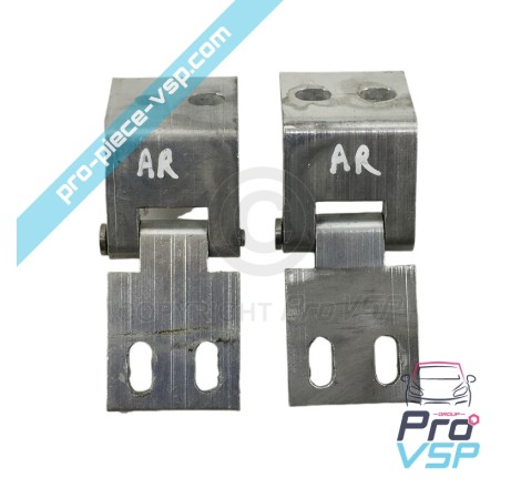 Tailgate hinge