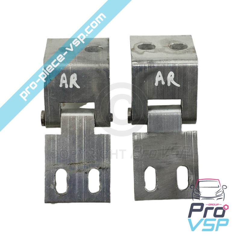 Tailgate hinge